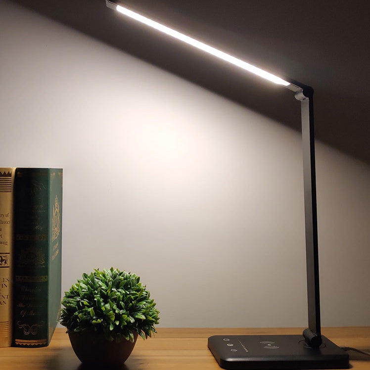 Lámpara de Escritorio LED con Carga Inalámbrica