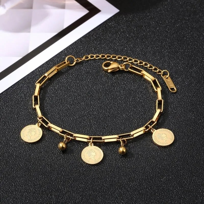 Pulsera de Color Dorado con Colgante de Acero Inoxidable