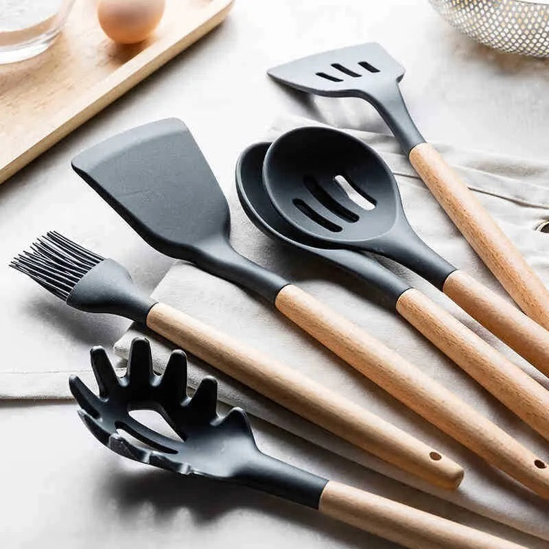 Professional Silicone Kitchen Utensils with Wooden Handle 