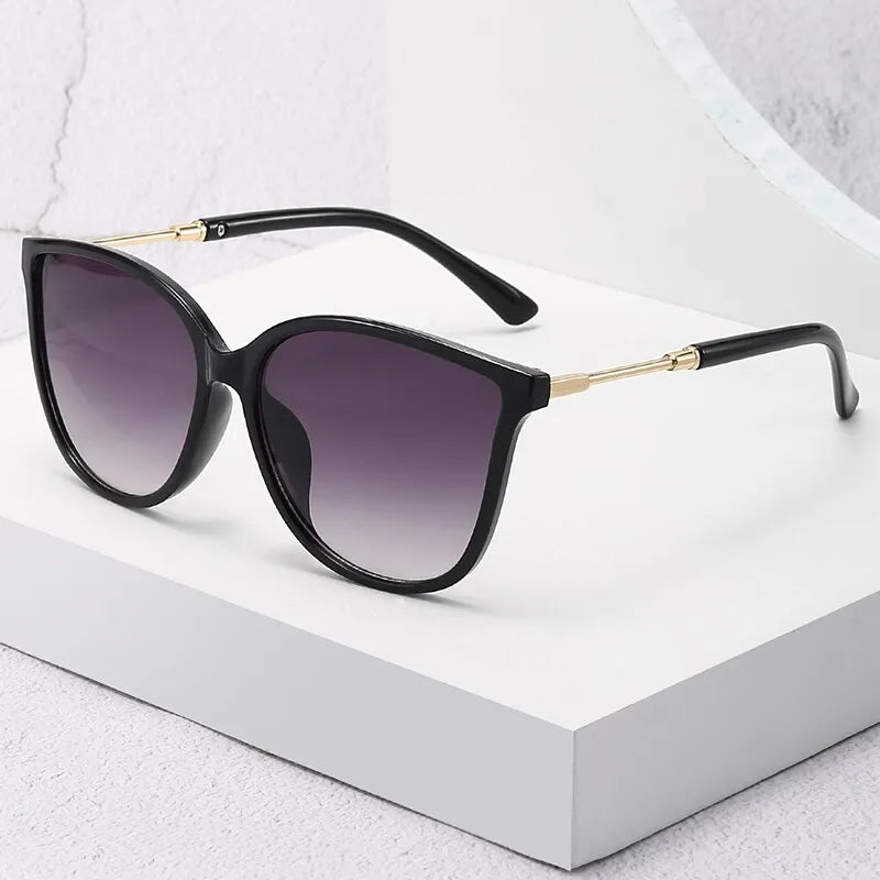 Vintage Cat Eye Style Sunglasses 