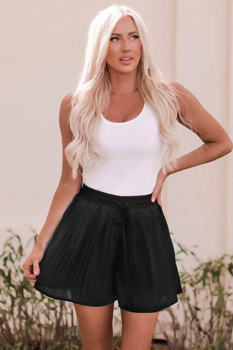 Black Drawstring Waist Flowy Pleated Shorts-3